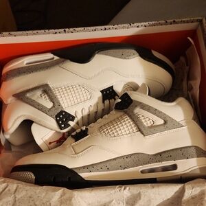 Jordan  Retro 4 Cements Size 12 Mens